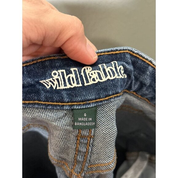 Wild Fable Women's 0 High Rise Straight Medium Wash Distressed Ripped Denim Jean - Picture 8 of 11